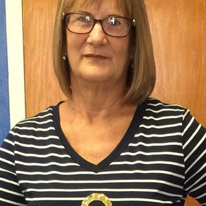 Meet your Posher, Robin